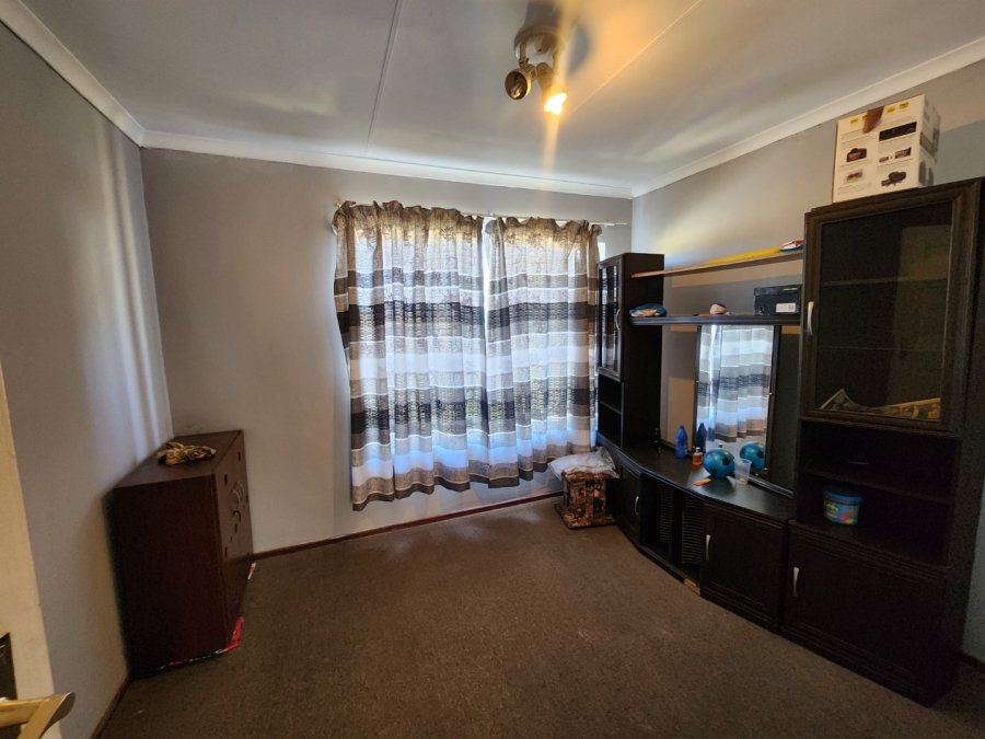 2 Bedroom Property for Sale in Halfway Gardens Gauteng