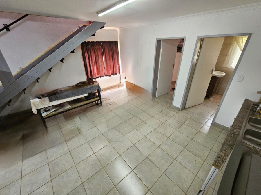 Commercial Property for Sale in Kameeldrift West Gauteng