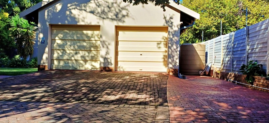 4 Bedroom Property for Sale in Wierda Park Gauteng