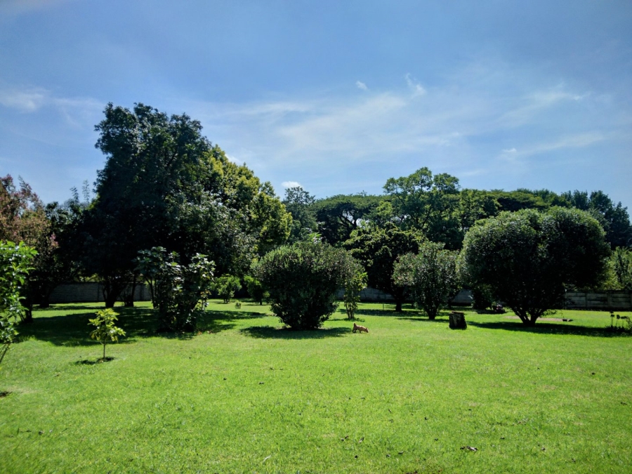 To Let 2 Bedroom Property for Rent in Glen Austin Gauteng