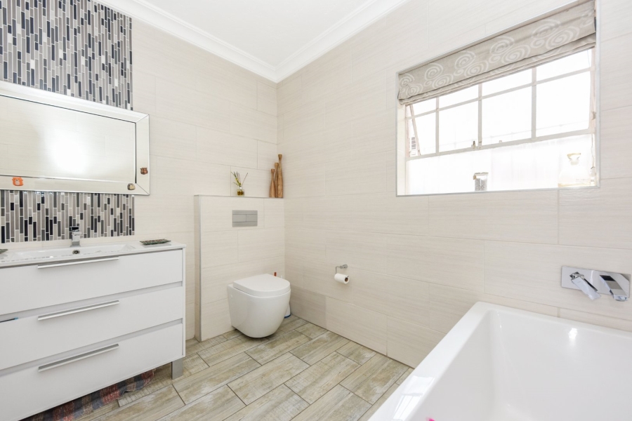 3 Bedroom Property for Sale in Douglasdale Gauteng