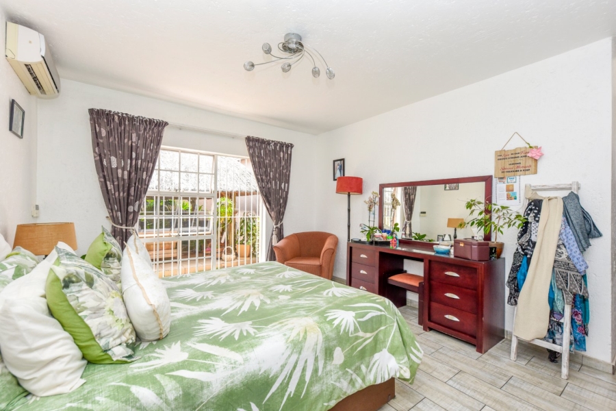 3 Bedroom Property for Sale in Douglasdale Gauteng