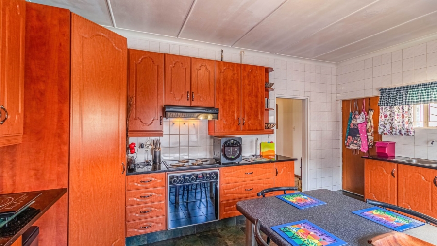 4 Bedroom Property for Sale in Edendale Gauteng