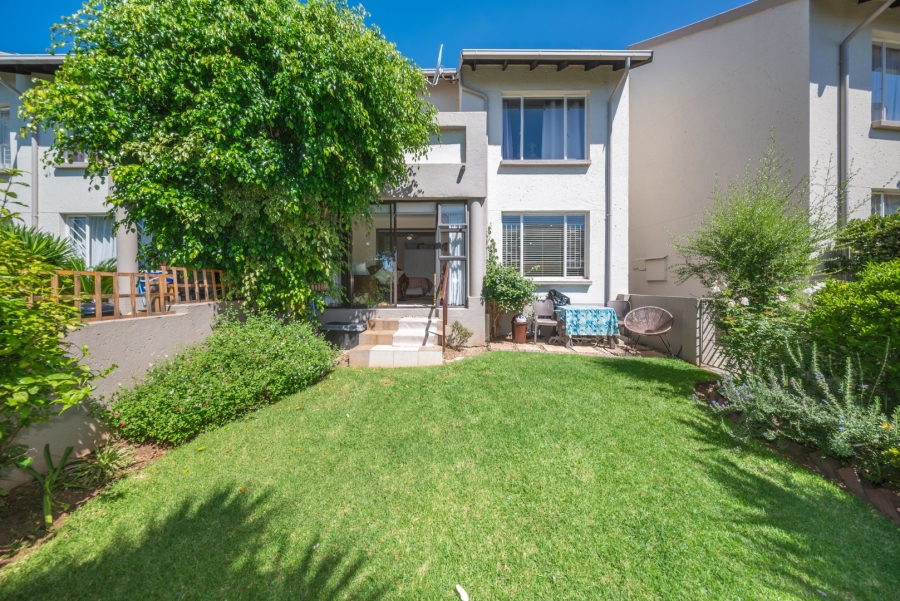 1 Bedroom Property for Sale in Eden Glen Gauteng