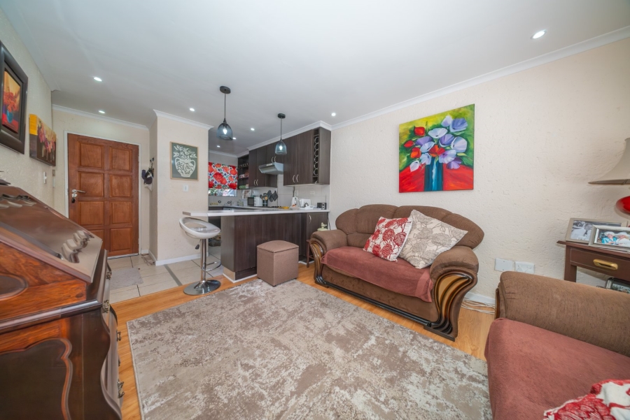 1 Bedroom Property for Sale in Eden Glen Gauteng