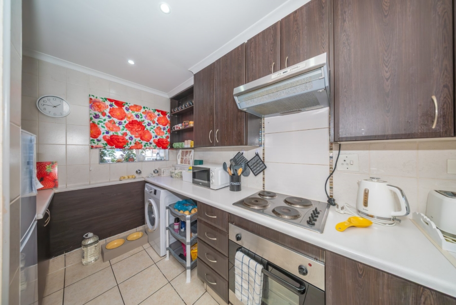 1 Bedroom Property for Sale in Eden Glen Gauteng