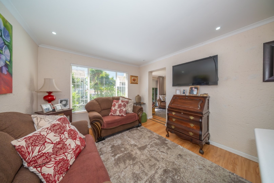 1 Bedroom Property for Sale in Eden Glen Gauteng