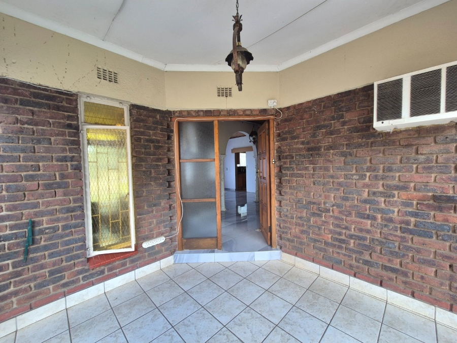 4 Bedroom Property for Sale in Vanderbijlpark SE 2 Gauteng