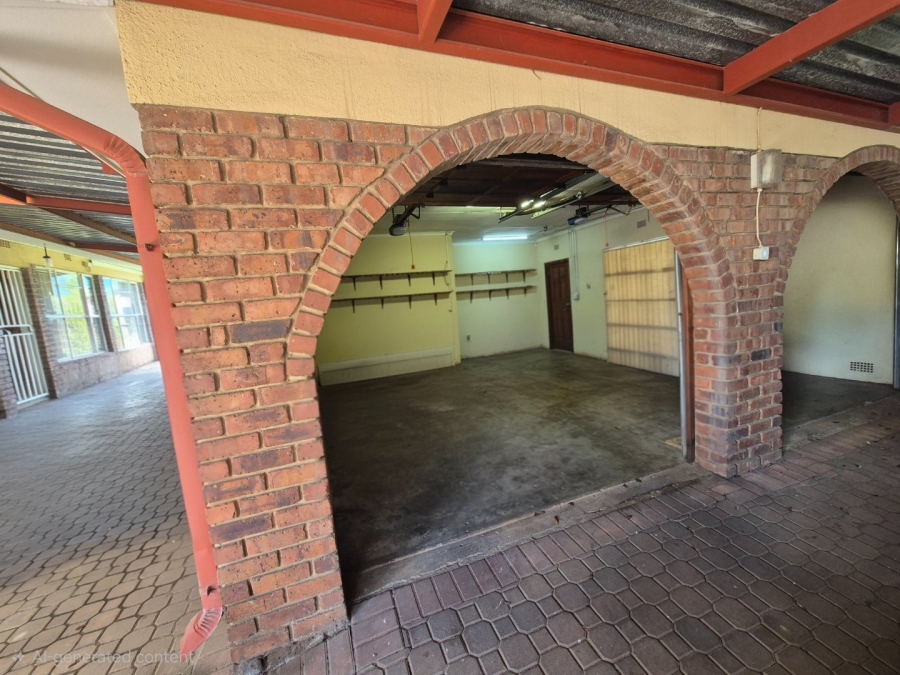 4 Bedroom Property for Sale in Vanderbijlpark SE 2 Gauteng