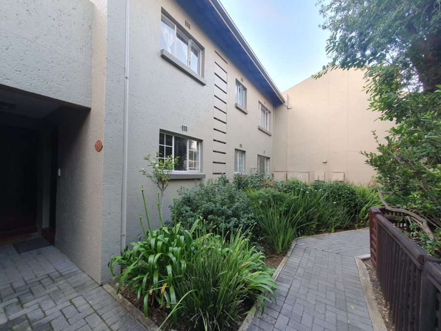 2 Bedroom Property for Sale in Eden Glen Gauteng