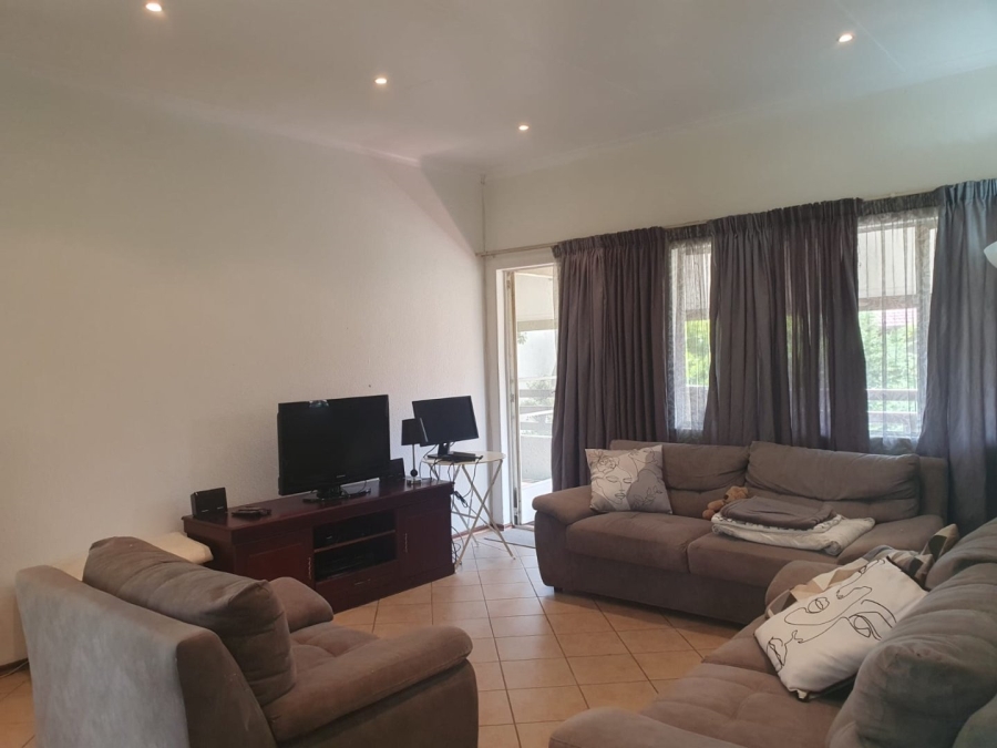 2 Bedroom Property for Sale in Eden Glen Gauteng