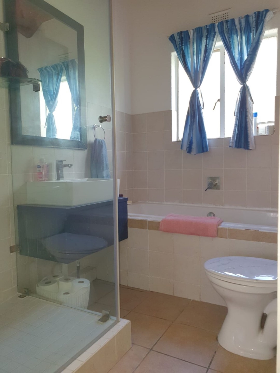 2 Bedroom Property for Sale in Eden Glen Gauteng