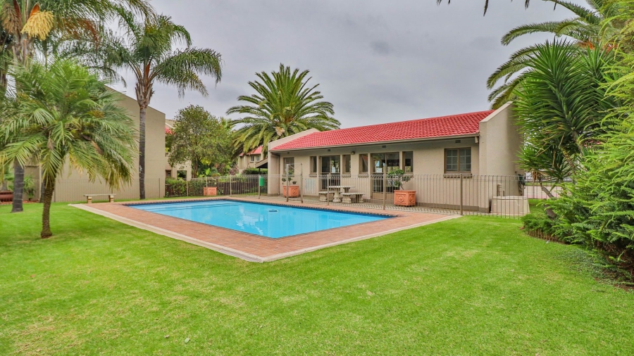 2 Bedroom Property for Sale in Eden Glen Gauteng