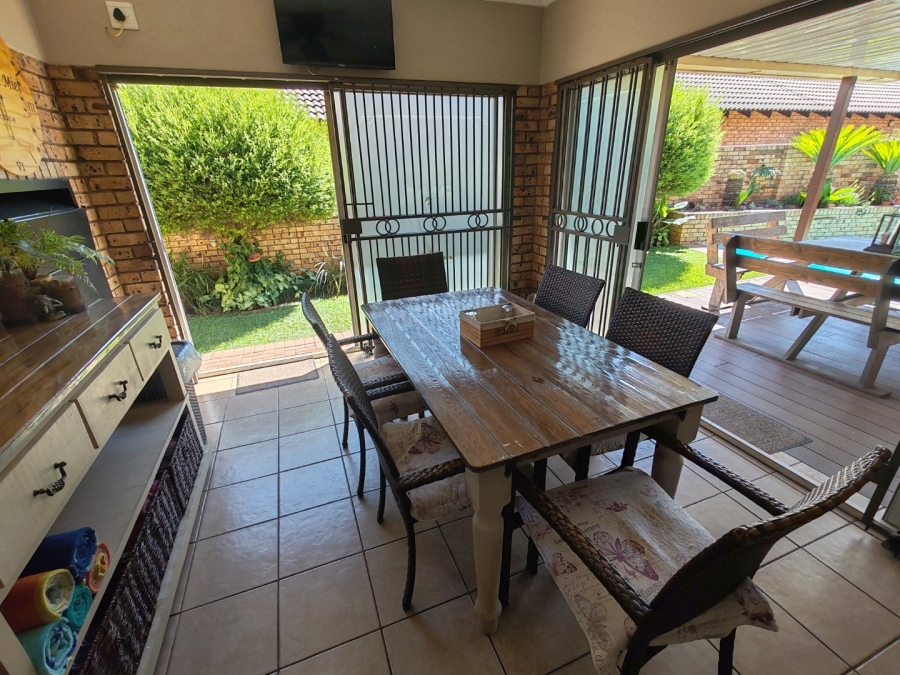 3 Bedroom Property for Sale in Annlin Gauteng