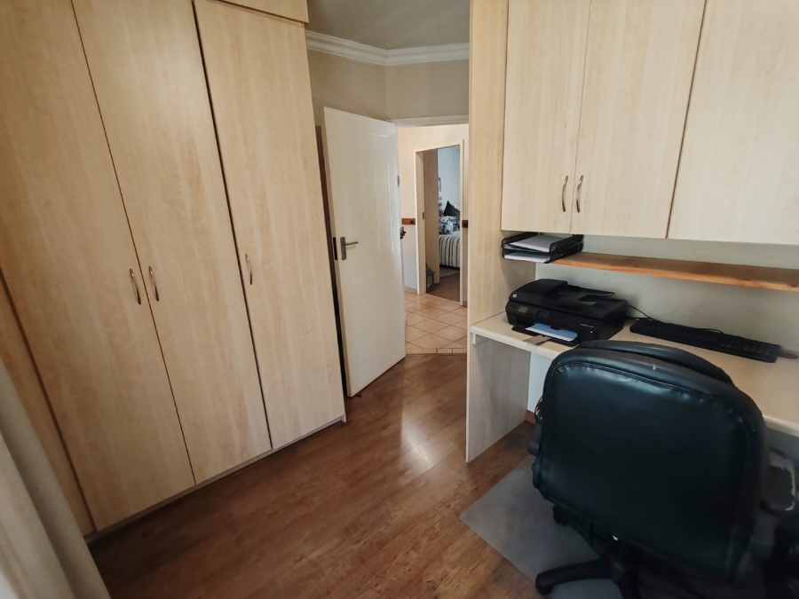 3 Bedroom Property for Sale in Annlin Gauteng