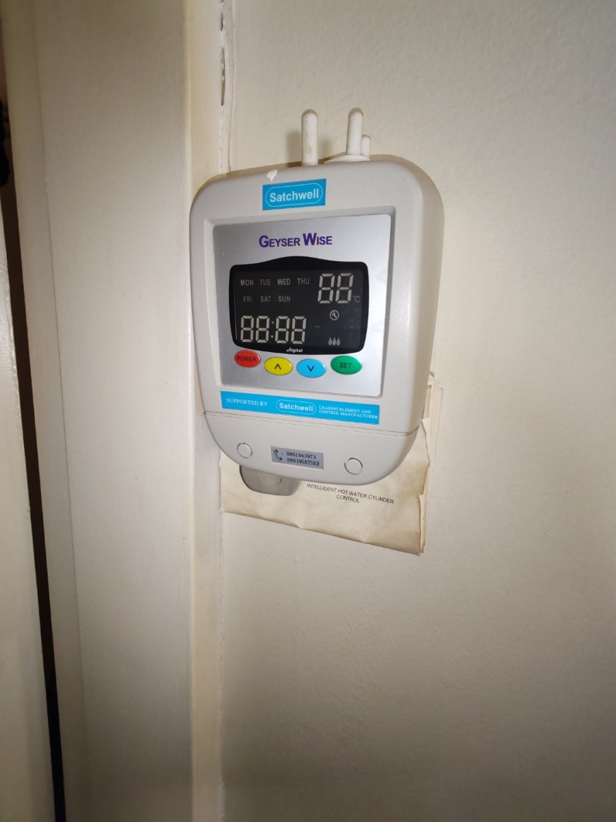 3 Bedroom Property for Sale in Annlin Gauteng