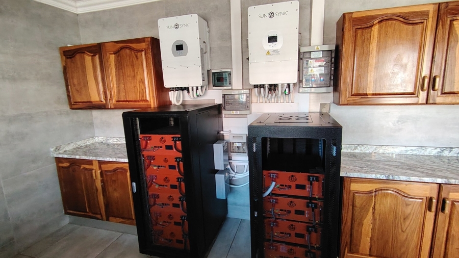 Commercial Property for Sale in Boltonwold Gauteng