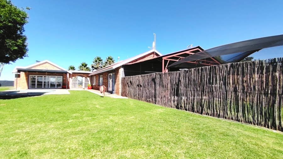 Commercial Property for Sale in Boltonwold Gauteng