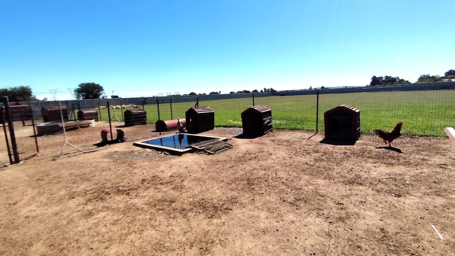 Commercial Property for Sale in Boltonwold Gauteng