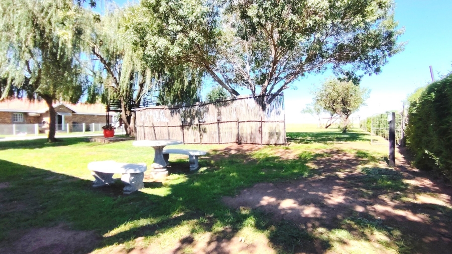 Commercial Property for Sale in Boltonwold Gauteng