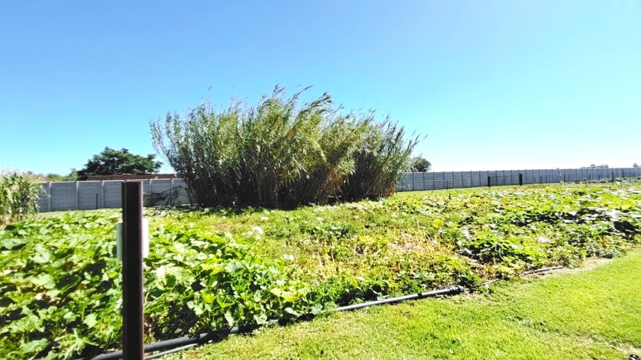 Commercial Property for Sale in Boltonwold Gauteng