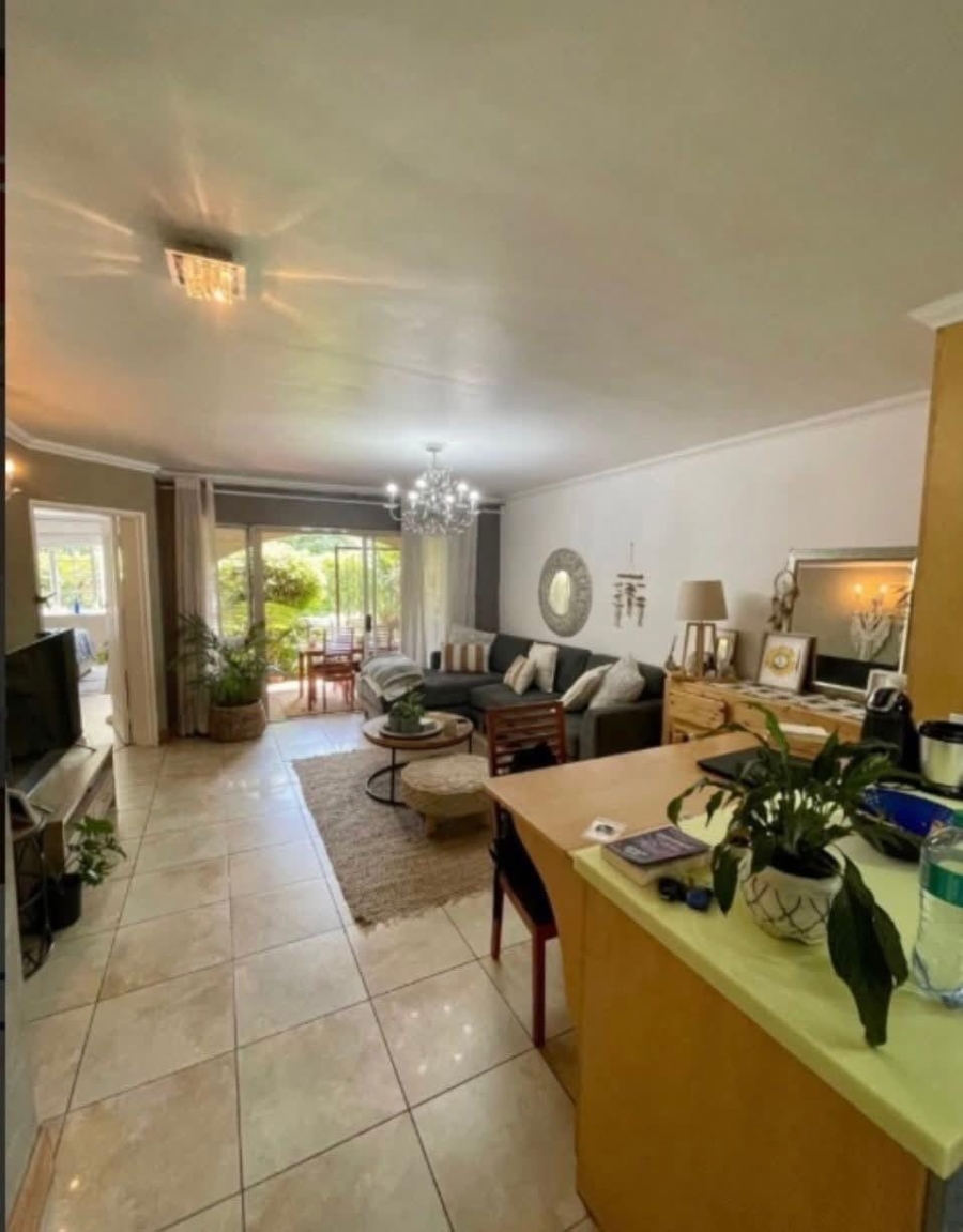 To Let 2 Bedroom Property for Rent in Bedfordview Gauteng