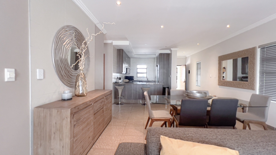 Bedroom Property for Sale in Bedford Gardens Gauteng