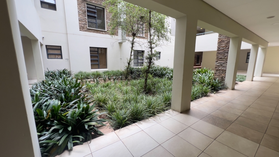  Bedroom Property for Sale in Bedford Gardens Gauteng