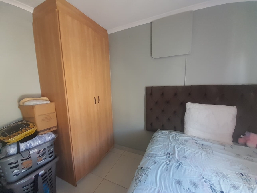 2 Bedroom Property for Sale in Meredale Gauteng