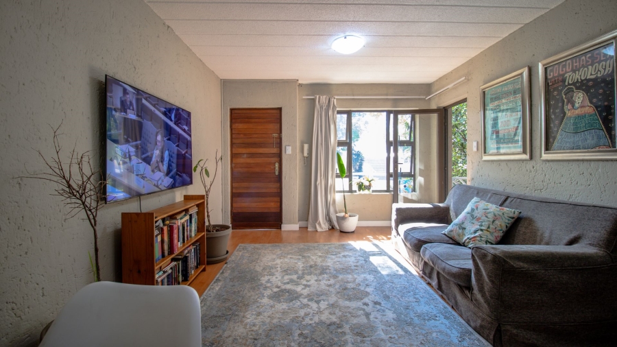 To Let 1 Bedroom Property for Rent in Parktown North Gauteng