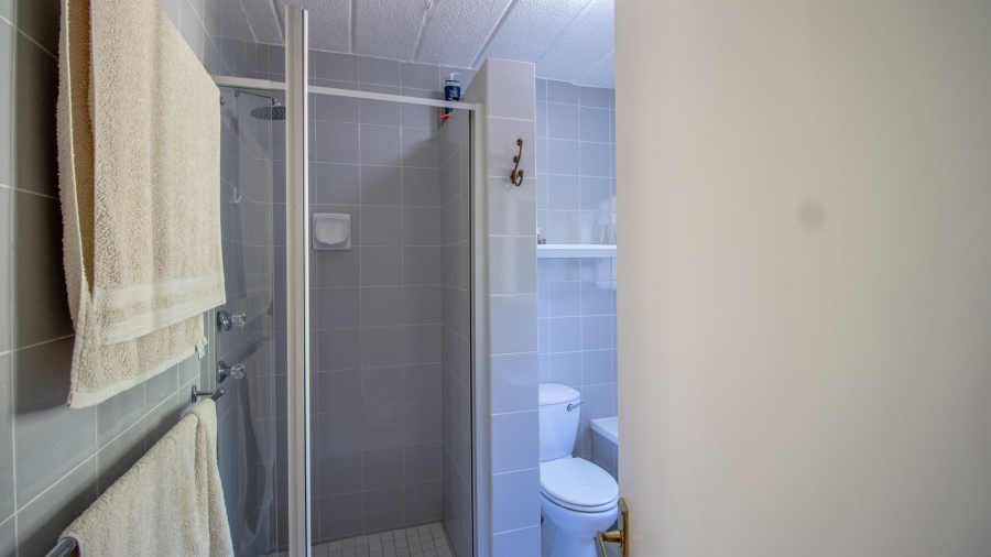 To Let 1 Bedroom Property for Rent in Parktown North Gauteng