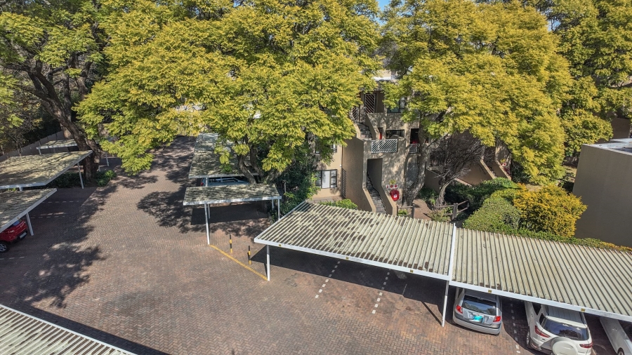 To Let 1 Bedroom Property for Rent in Parktown North Gauteng