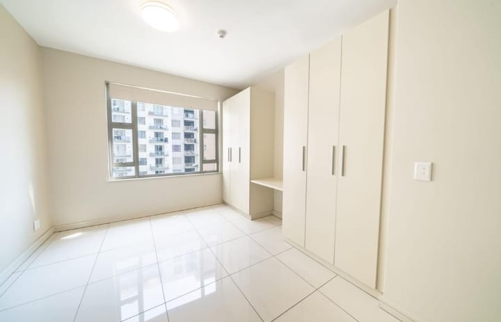 To Let 2 Bedroom Property for Rent in Rosebank Gauteng