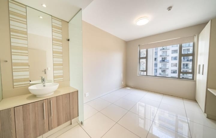 To Let 2 Bedroom Property for Rent in Rosebank Gauteng