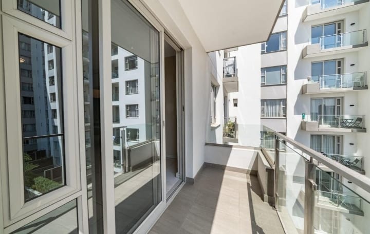 To Let 2 Bedroom Property for Rent in Rosebank Gauteng