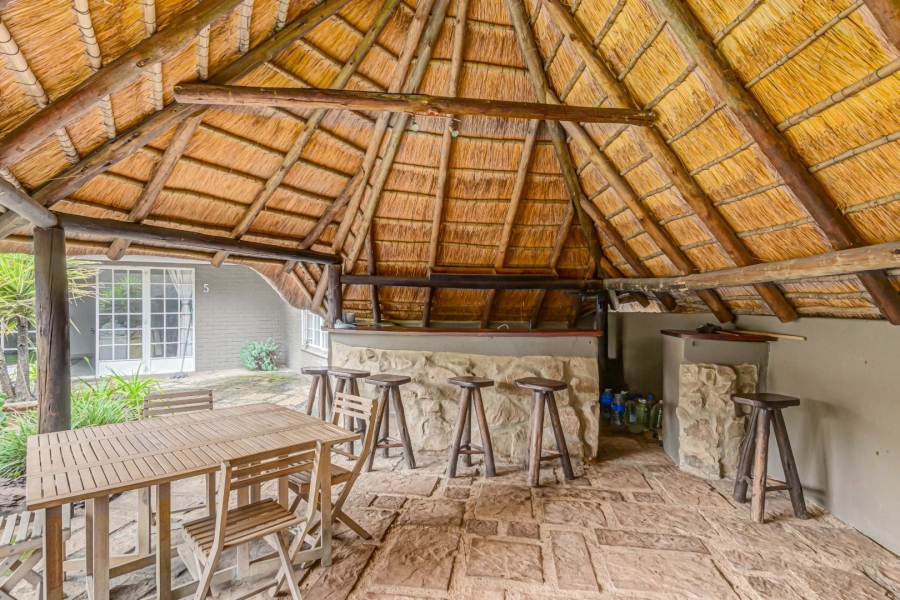 11 Bedroom Property for Sale in Bryanston Gauteng