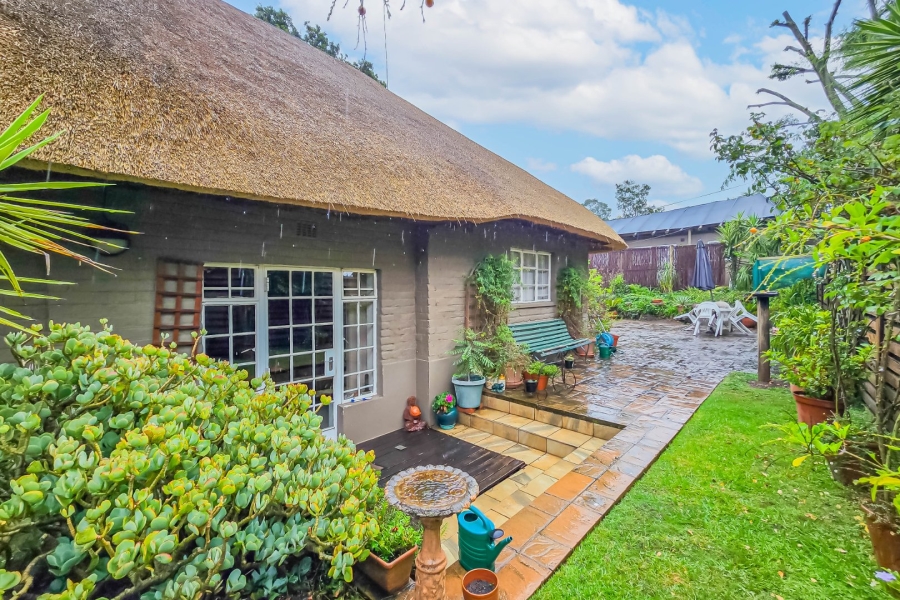 11 Bedroom Property for Sale in Bryanston Gauteng