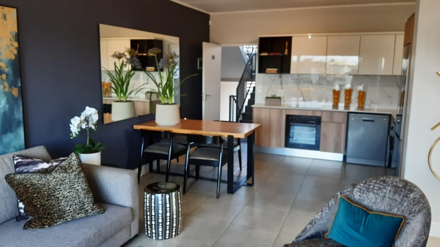To Let 2 Bedroom Property for Rent in Waterfall Gauteng