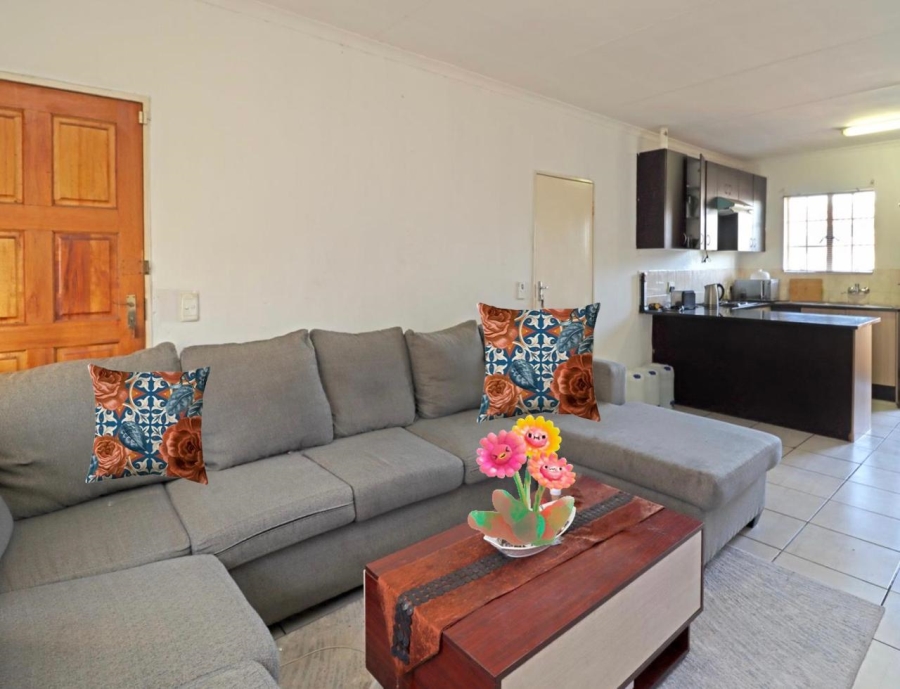 3 Bedroom Property for Sale in Rooihuiskraal Gauteng