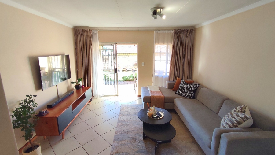3 Bedroom Property for Sale in Monavoni Gauteng