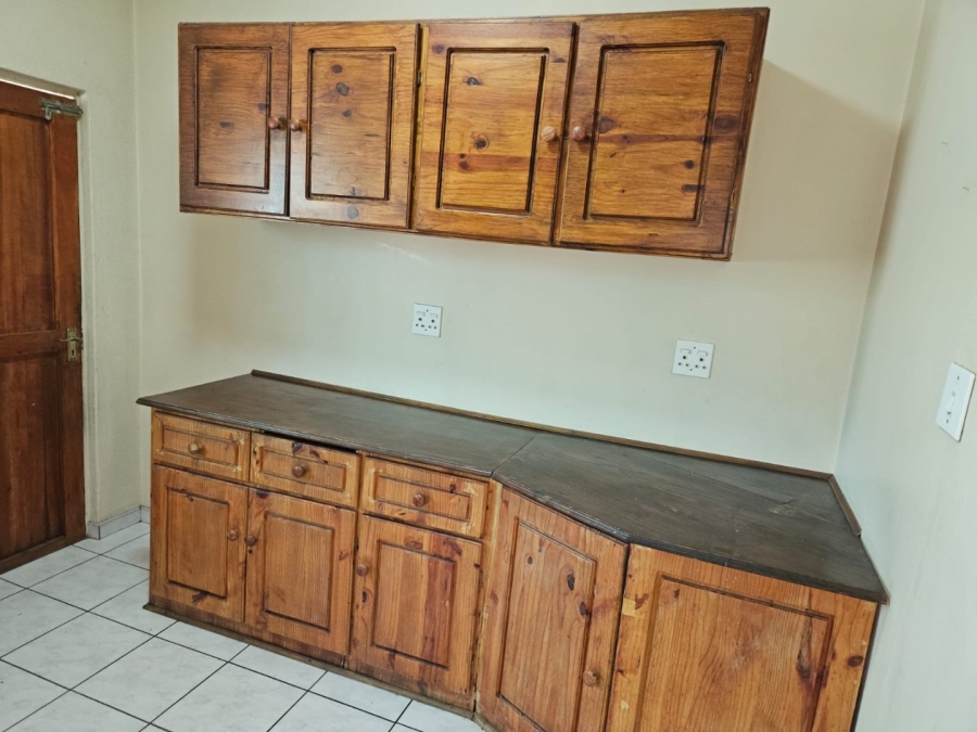 To Let 2 Bedroom Property for Rent in Witfield Gauteng