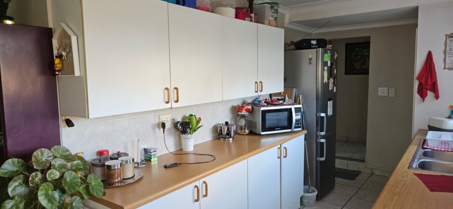 To Let 2 Bedroom Property for Rent in Witfield Gauteng