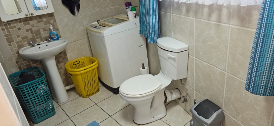 To Let 2 Bedroom Property for Rent in Witfield Gauteng