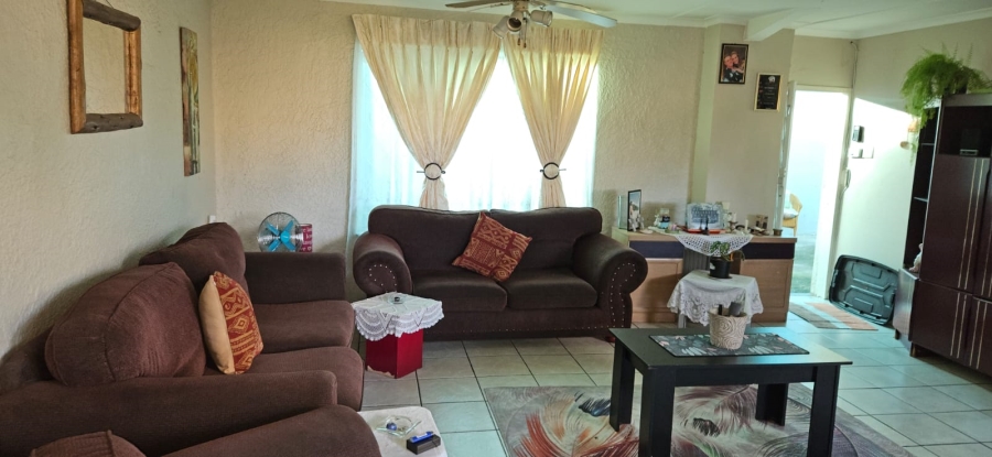 To Let 2 Bedroom Property for Rent in Witfield Gauteng