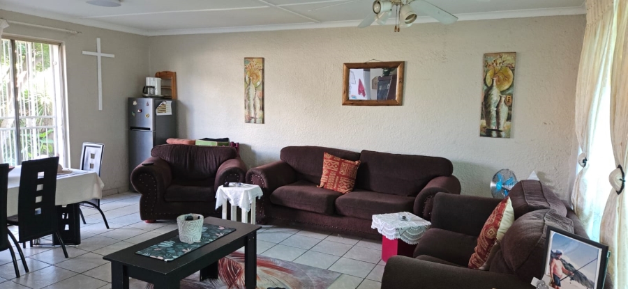 To Let 2 Bedroom Property for Rent in Witfield Gauteng