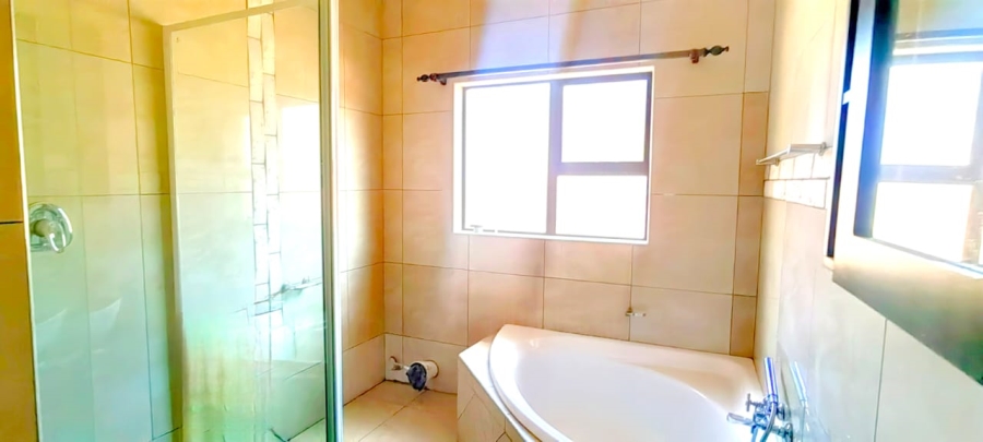 To Let 3 Bedroom Property for Rent in Vanderbijlpark SE 8 Gauteng