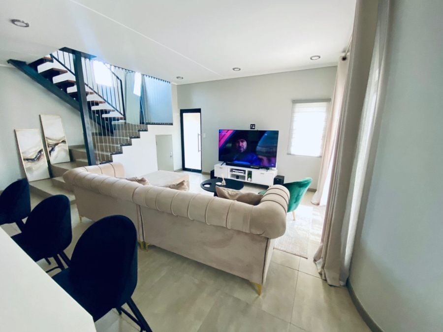  Bedroom Property for Sale in North Riding Gauteng