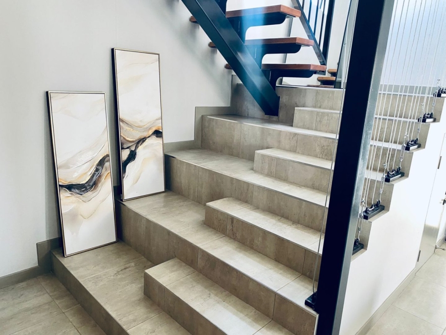  Bedroom Property for Sale in North Riding Gauteng