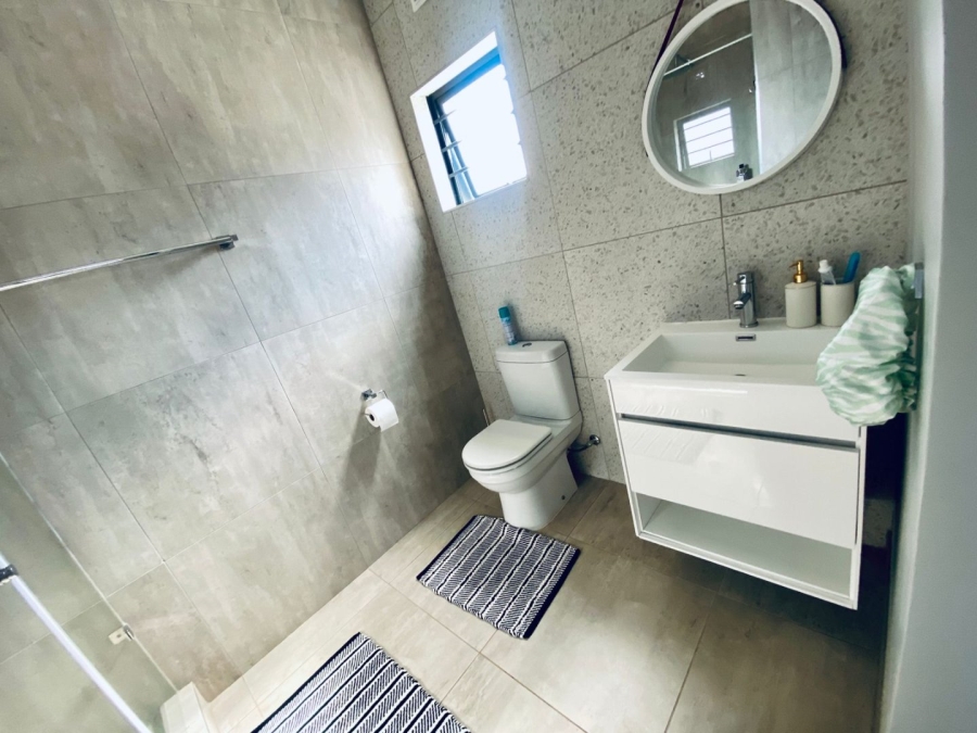  Bedroom Property for Sale in North Riding Gauteng