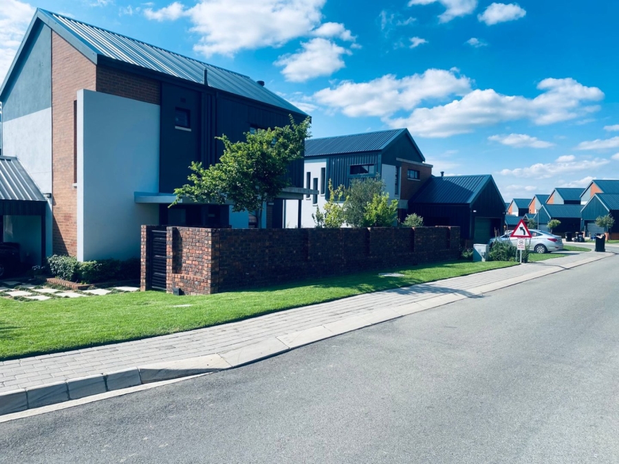  Bedroom Property for Sale in North Riding Gauteng